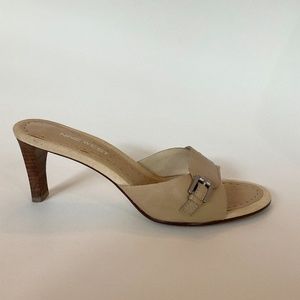 Nine West Mule. Size 6 1/2 M. Nude Leather.